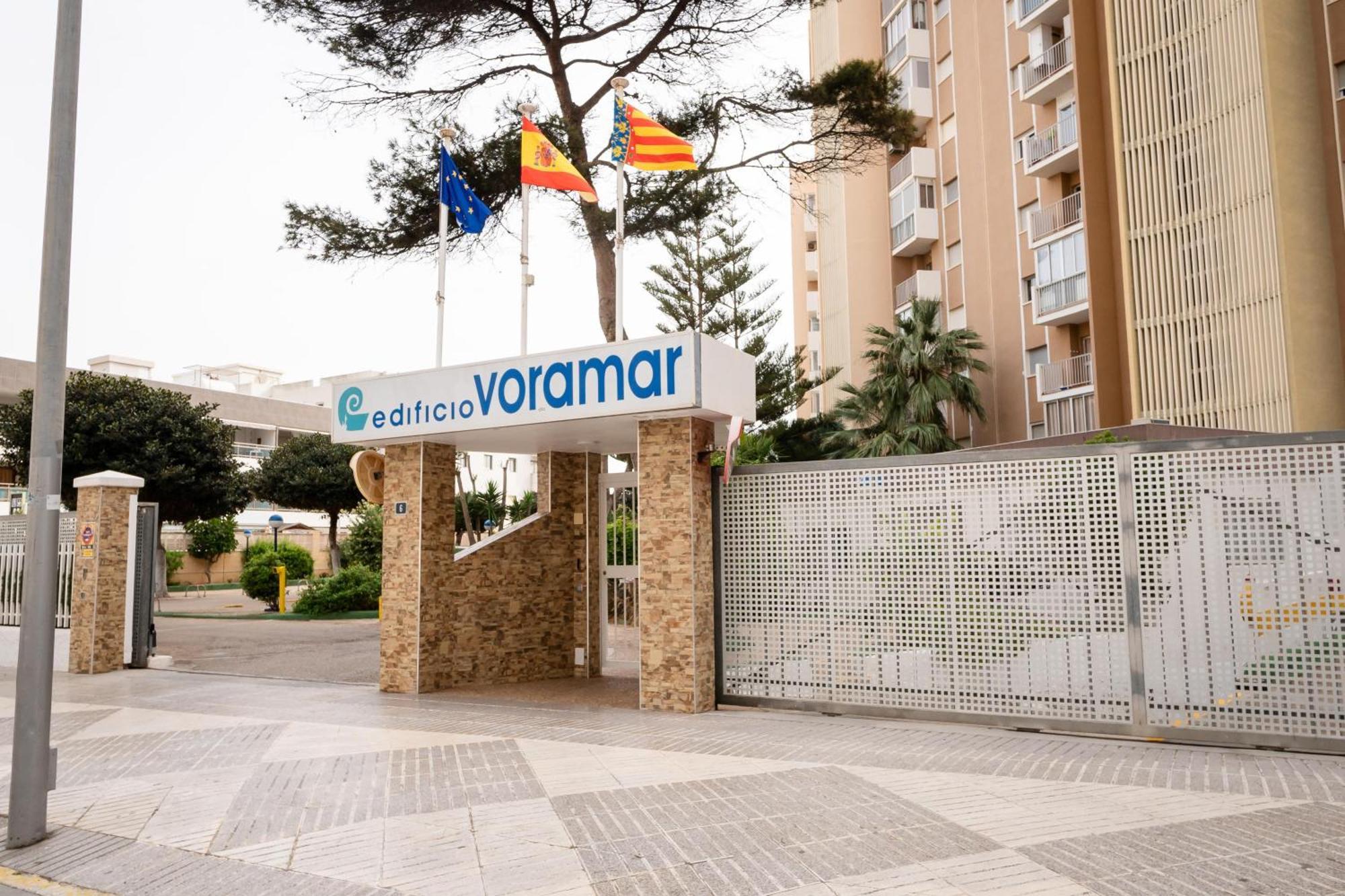 Voramar II On The Beach カルプ エクステリア 写真